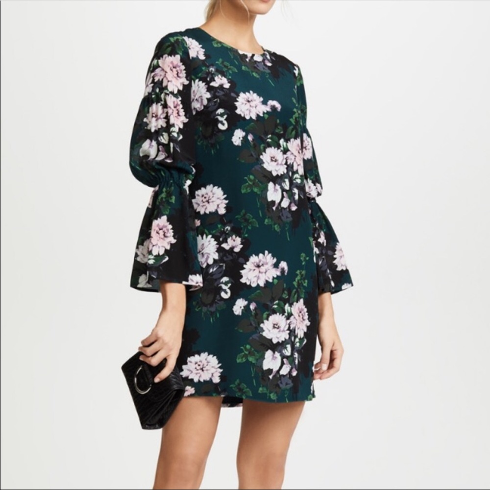 Club Monaco bell sleeve sanai Dress